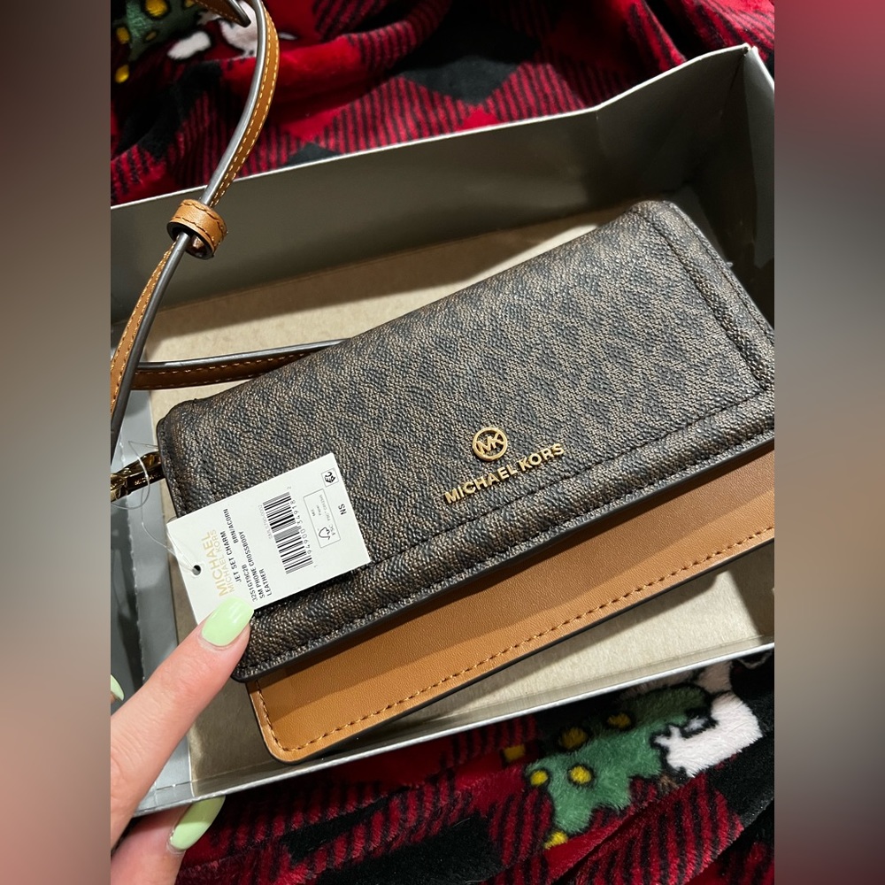 Michael Kors jet set charm, brown acorn, Crossbody leather